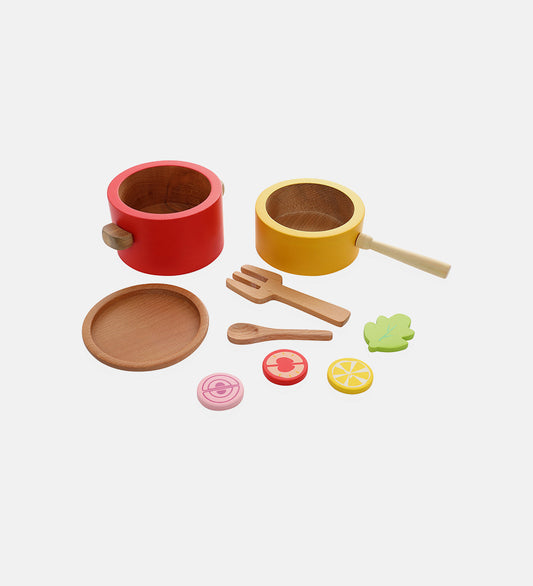 Wooden cooking toy set