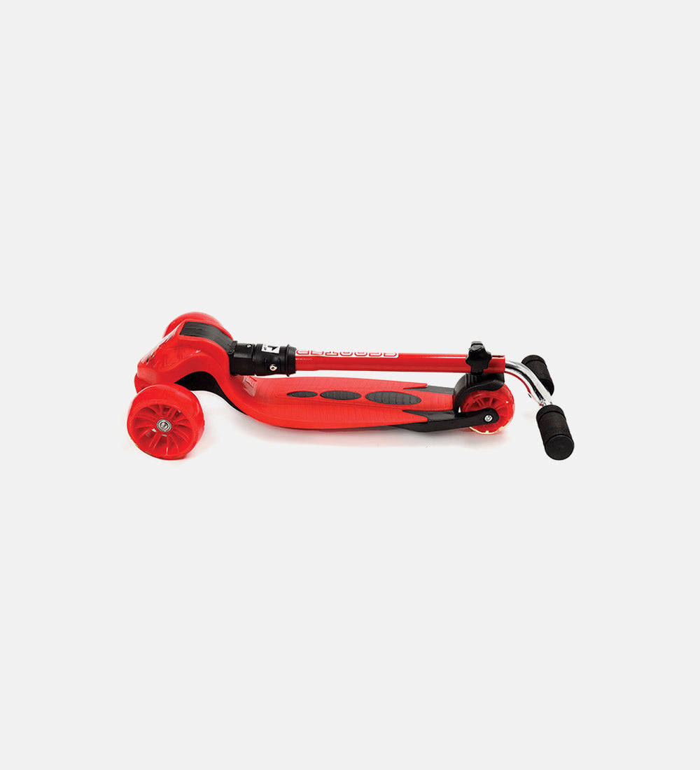 Tricycle foldable scooter
