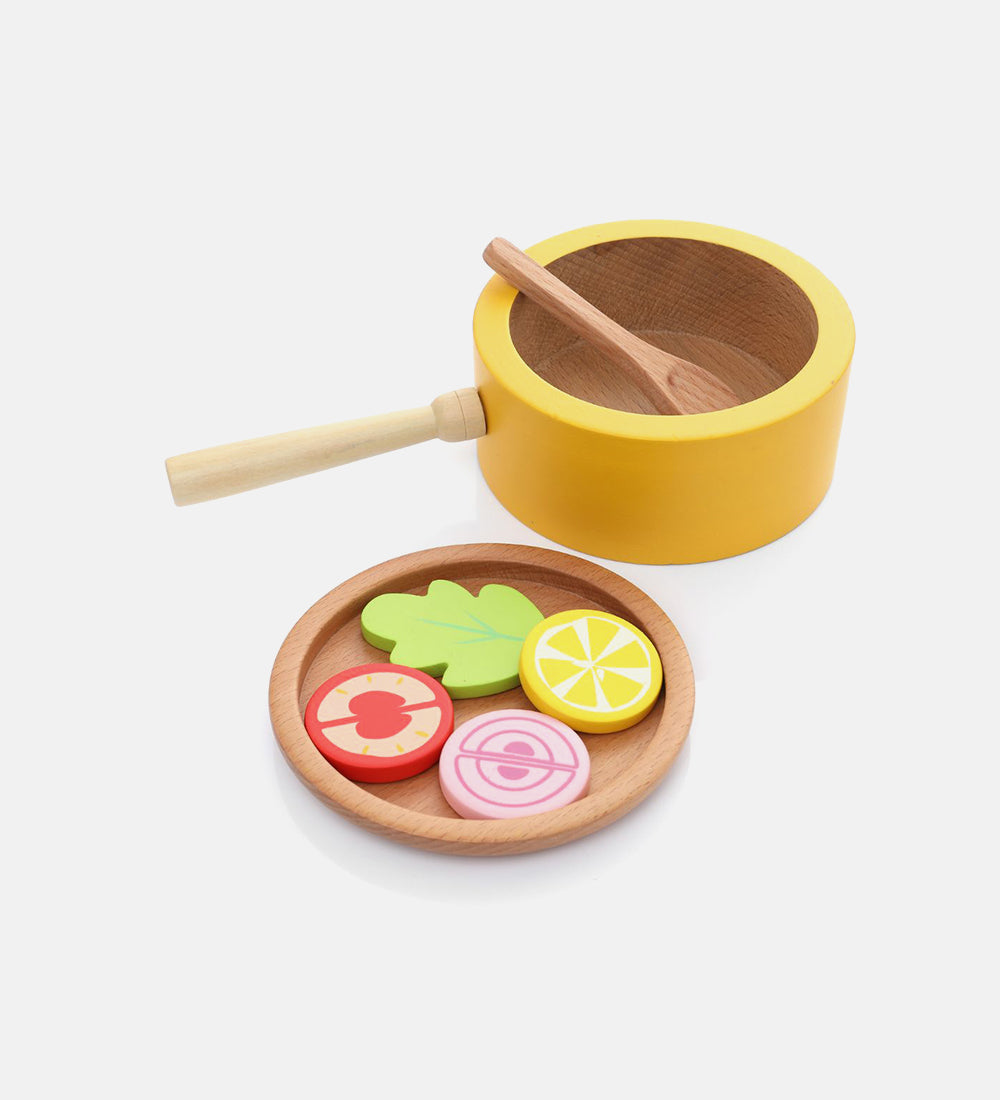 Wooden cooking toy set
