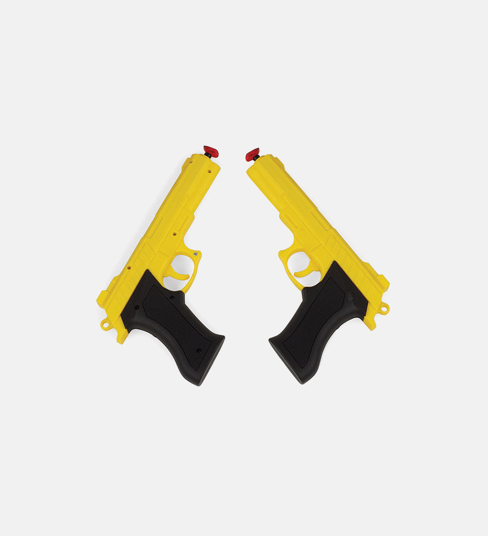 Plastic toy gun